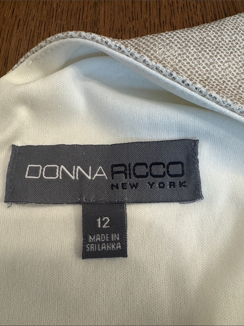 Donna Ricco - Picture 2 of 6
